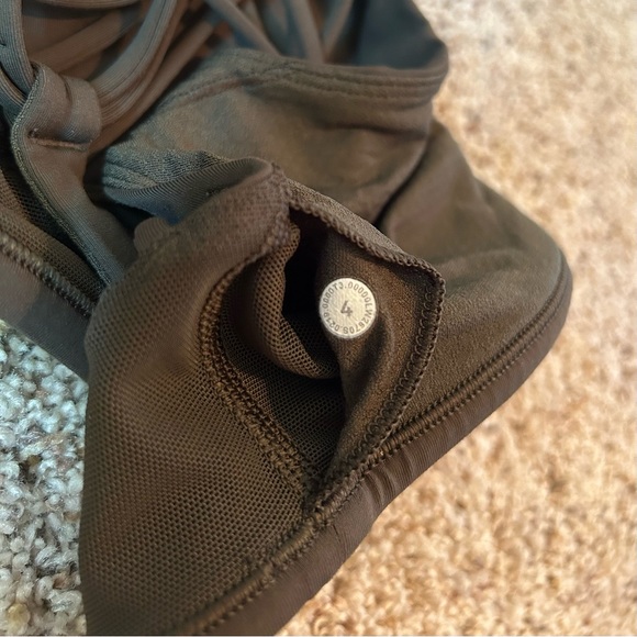 Lululemon Free to Be Wild Strappy Sports Bra - Picture 3 of 5